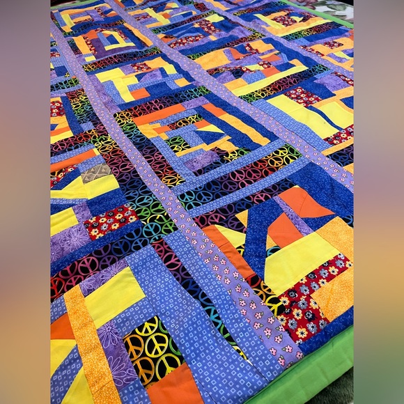 HandMade by me Quilted blanket/throw 68”x48” - Picture 2 of 4